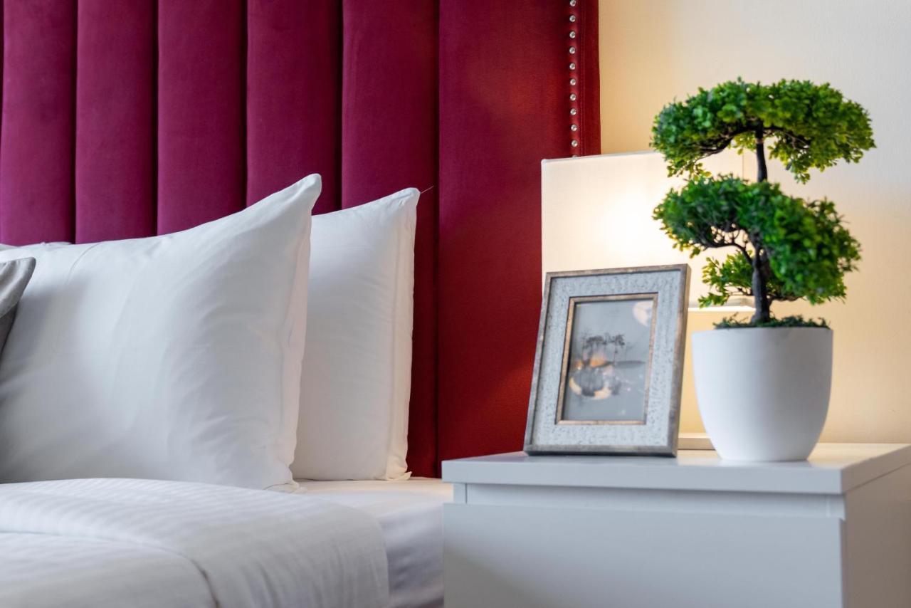 Spacious 2 Beds 5 Min Walk From Dubai Mall With Brand New Gym And Rooftop Swimming Pool公寓 外观 照片