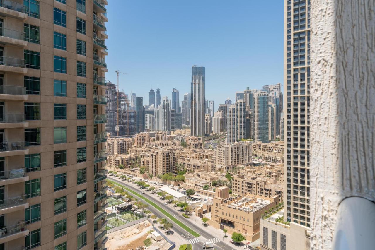 Spacious 2 Beds 5 Min Walk From Dubai Mall With Brand New Gym And Rooftop Swimming Pool公寓 外观 照片